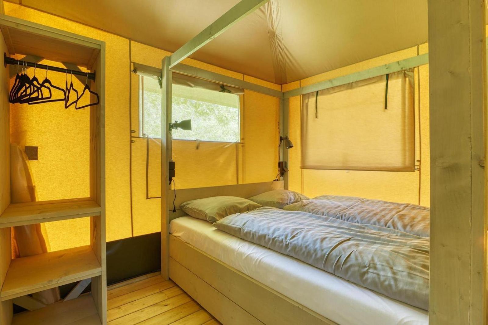 Glamping Lodge With Eco-Wellness Zeewolde Extérieur photo