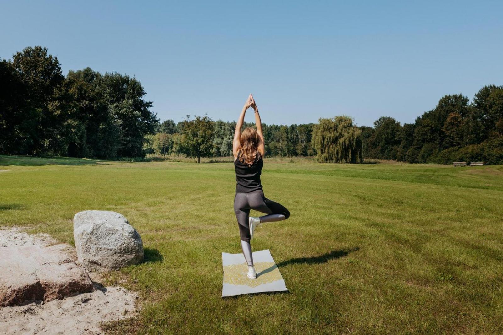 Glamping Lodge With Eco-Wellness Zeewolde Extérieur photo