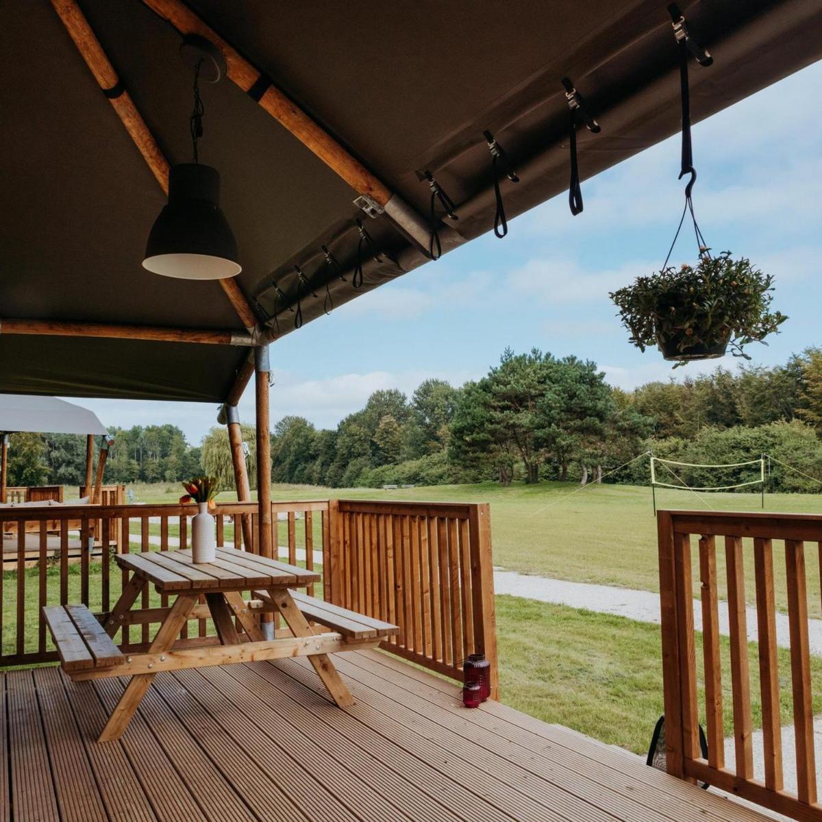 Glamping Lodge With Eco-Wellness Zeewolde Extérieur photo